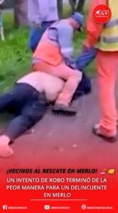 Tensión en Merlo: vecinos y obreros redujeron a un delincuente y lo desnudaron en la vía pública